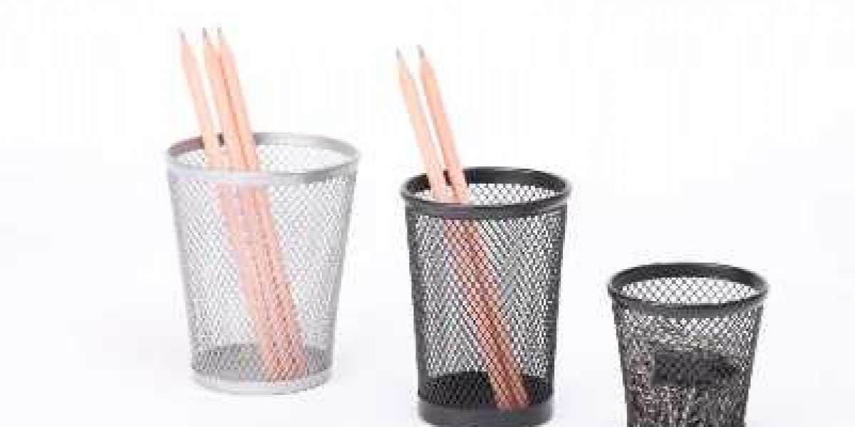 How to use a mesh conical pen holder？