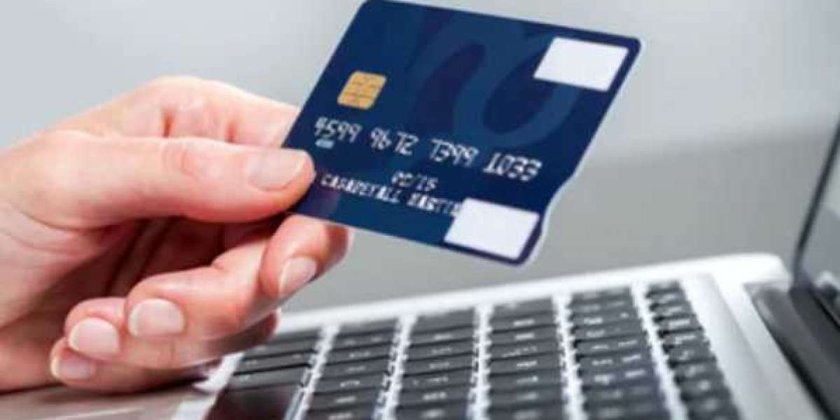 How do virtual credit cards work?