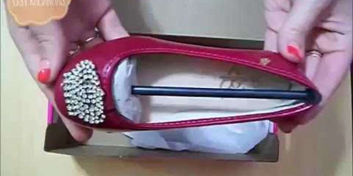 Descubra a Elegância e Conforto da Sapatilha Pampili Angel Preta: O Toque Perfeito para o Seu Estilo!