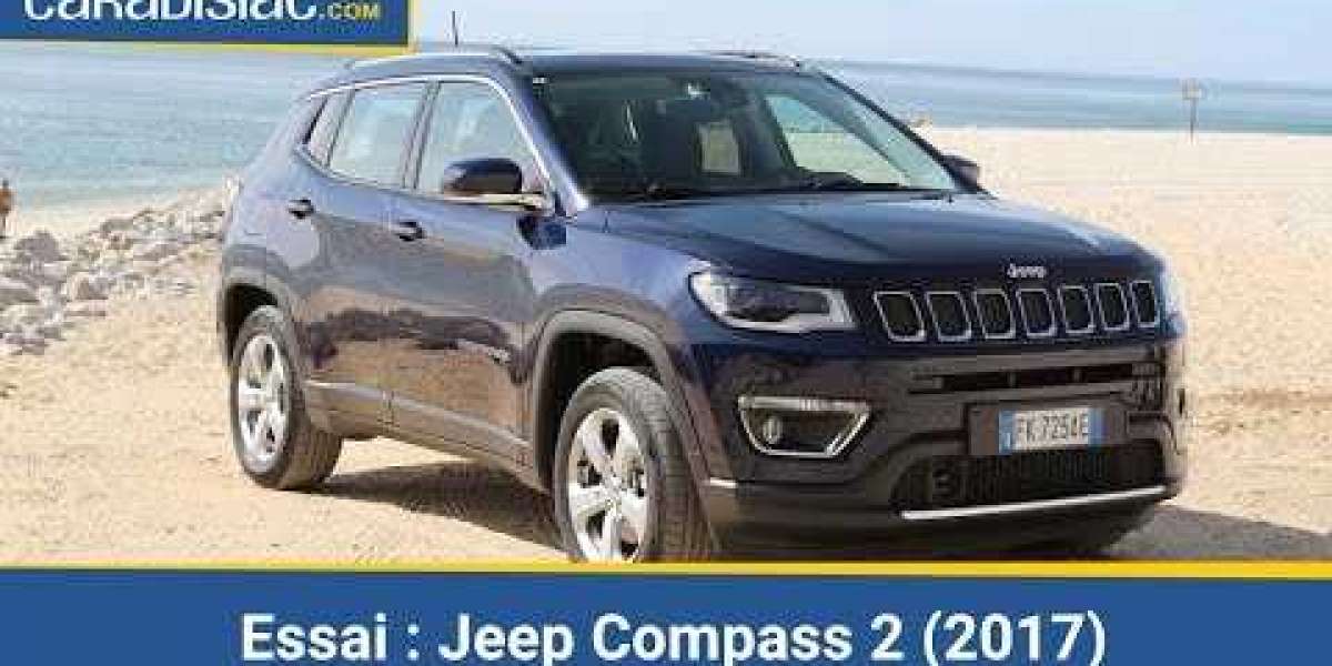 Jeep Compass 2018 Branco: O Seminovo que Continua Impressionando no Mercado