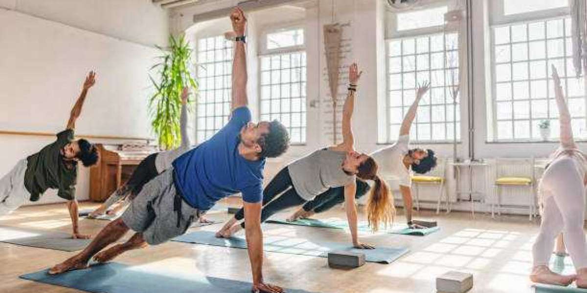 What to Expect from a 100-Hour Yoga Teacher Training in Rishikesh