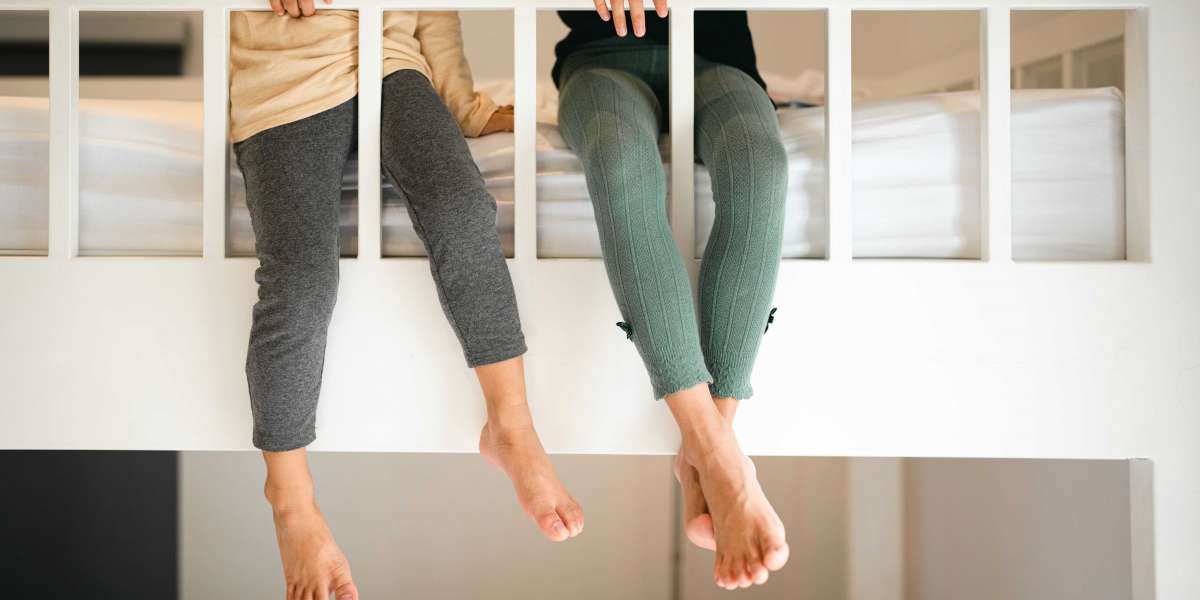17 Signs To Know If You Work With Kids Bunkbed