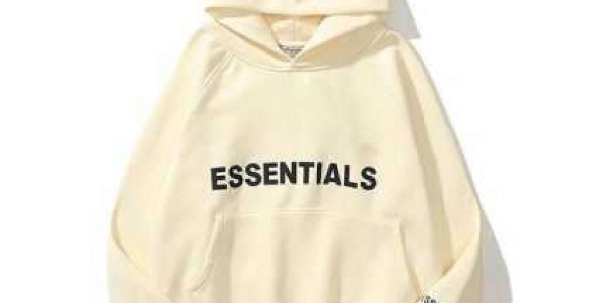 Why Essentials Hoodies Are Loved for Their Simple Design and Ultimate Comfort Factor