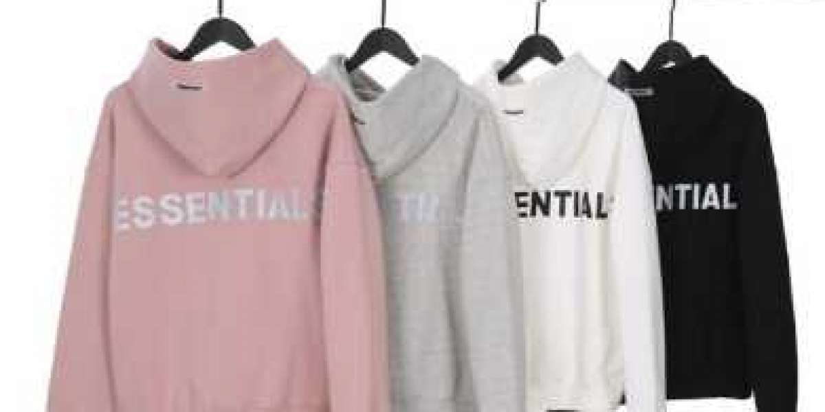 Essentials Tracksuit Wardrobe Must-Have