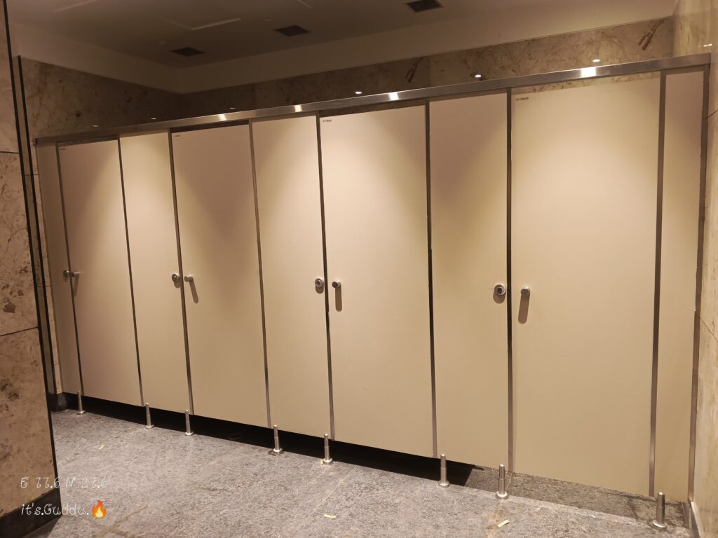 Creating Comfortable Restrooms with Quality Toilet Cubicles - GAMESBAD BLOG