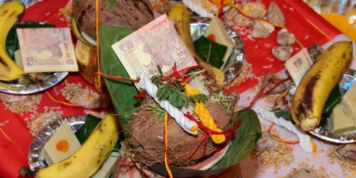 Perform Vedic Pujas with a Knowledgeable Pandit in Delhi NCR- Mangalaya Tano Harih