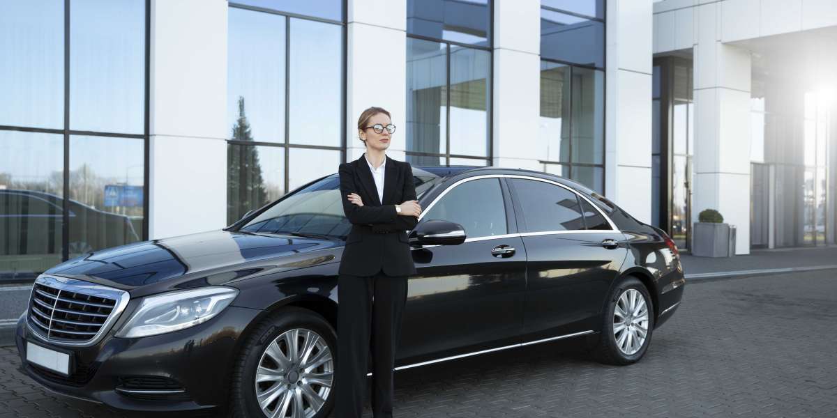 Private Chauffeur Tours London: Luxury Sightseeing with Kona Chauffeurs